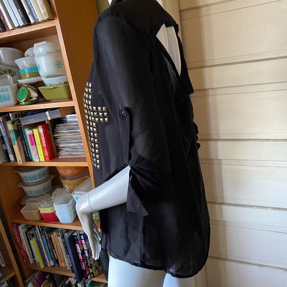 Glam Dollz blouse - Picture 7 of 8